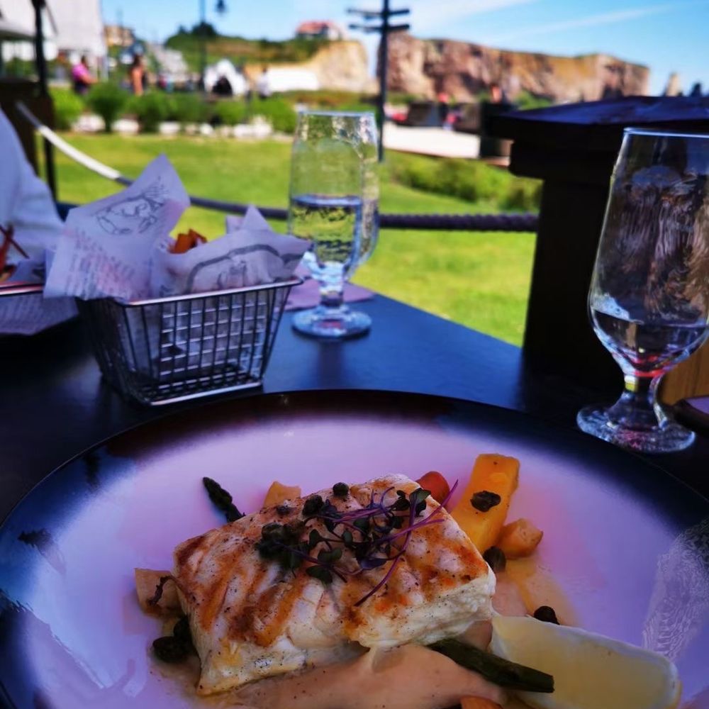 La Maison du Pêcheur - Halibut - Seafood Near Me - Percé, Quebec