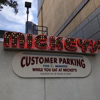 Mickey's Diner - Diners Near Me - Saint Paul, Minnesota