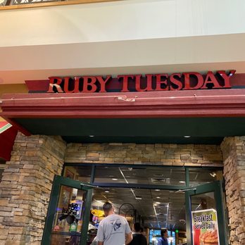 Ruby Tuesday Hawaii - Windward Mall - Waiting to be seated... waiting....waiting.... 20+ minutes has elapsed. - Bars Near Me - Kaneohe, Hawaii Ruby Tuesday Hawaii - Windward Mall - Waiting to be seated... waiting....waiting.... 20+ minutes has elapsed. - Bars Near Me - Kaneohe, Hawaii