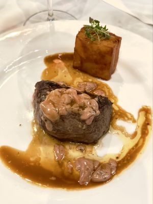 The Arthur J by null