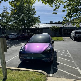 Jay's Tint Shop - Auto Glass Services Near Me - Kirkland, Washington