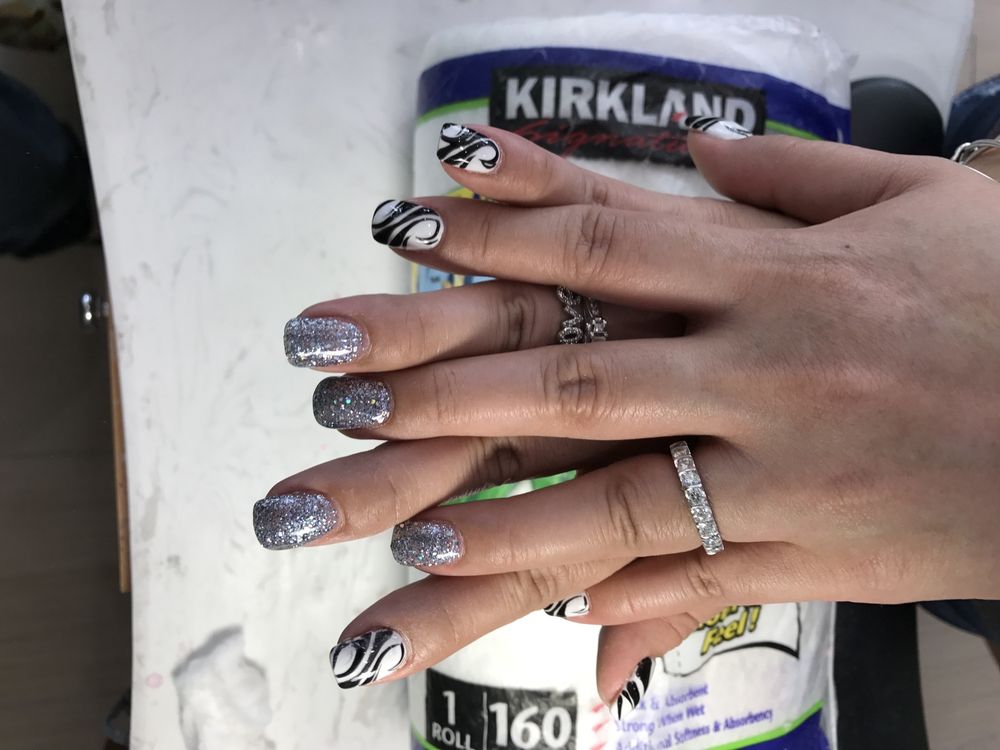 1032 LUCKY STAR NAIL AND Updated August 2024 24 Photos 1032