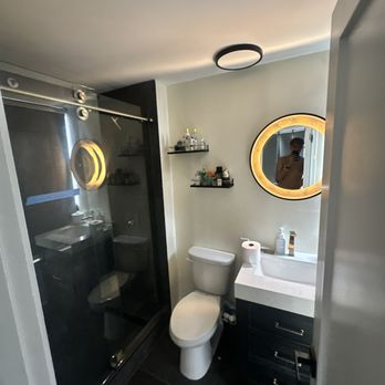 Elevate Builders - Primary bath shower, vanity, shelves and fixtures. - General Contractors Near Me - Honolulu, Hawaii