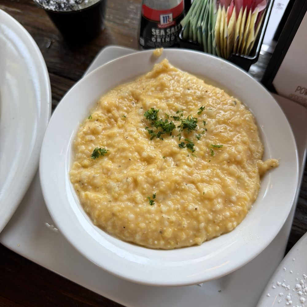 Rustic Table - Cheesy Grits - Southern Near Me - Pawleys Island, South Carolina Rustic Table - Cheesy Grits - Southern Near Me - Pawleys Island, South Carolina