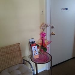 Oahu Acupuncture and Herbs - Waiting area