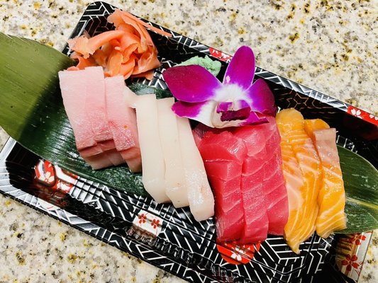 Ootori Sushi by null