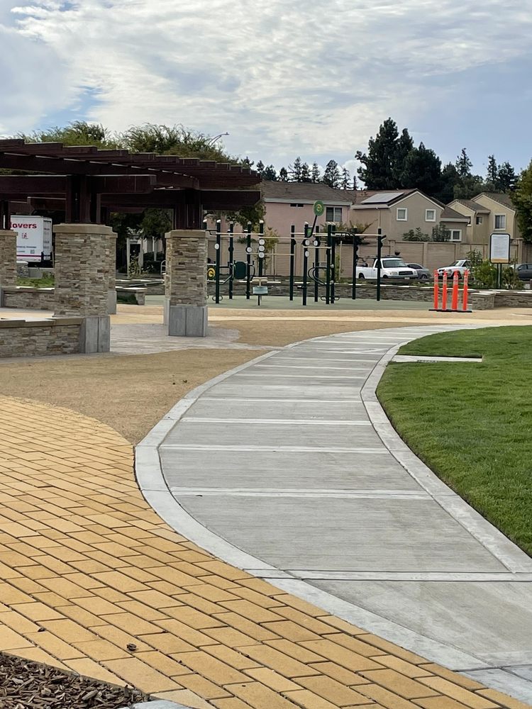 DUSTERBERRY NEIGHBORHOOD PARK Updated November 2024 20 Photos