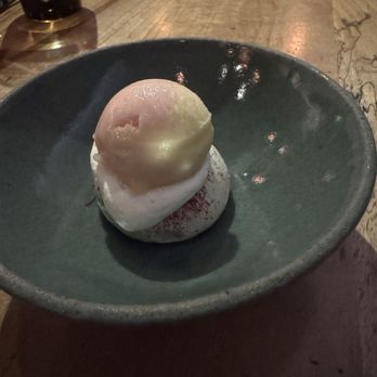 Barley Swine - Pavlova--oh. My. God. - New American Near Me - Austin, Texas