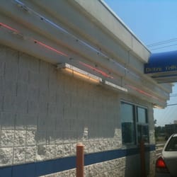 Dairy Queen Store - Short yet slow drive thru