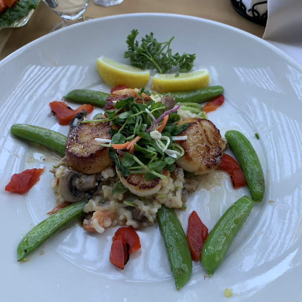 Scopazzi's - Scallops with fresh vegetables and mushroom risotto - New American Near Me - Boulder Creek, California