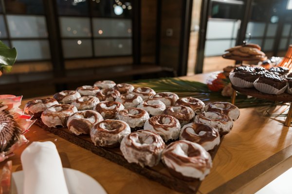 VG Donut & Bakery by null