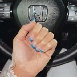 Lavish Nail Lounge