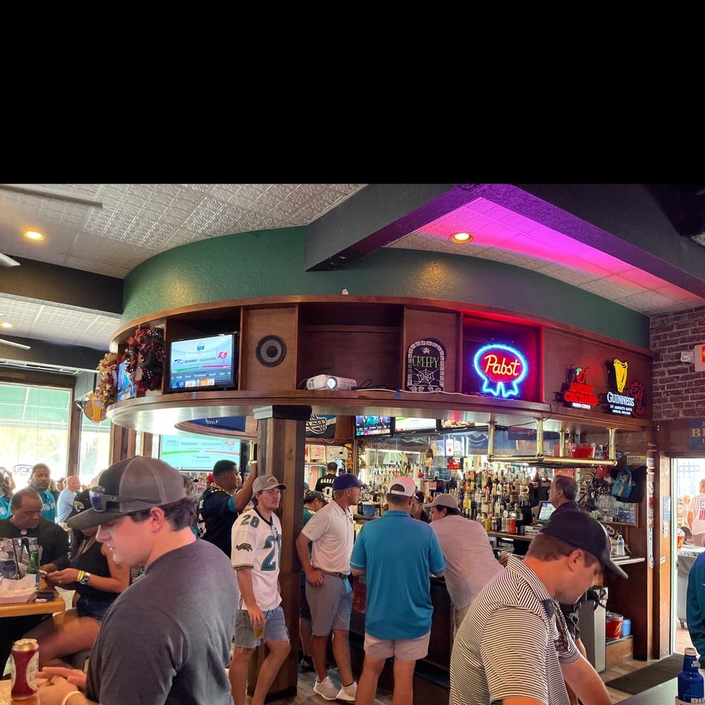 The Best 10 Restaurants near VyStar Veterans Memorial Arena in