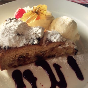 Moeders - Unbelievably good "apple pie" - Modern European Near Me - Amsterdam, New Hampshire