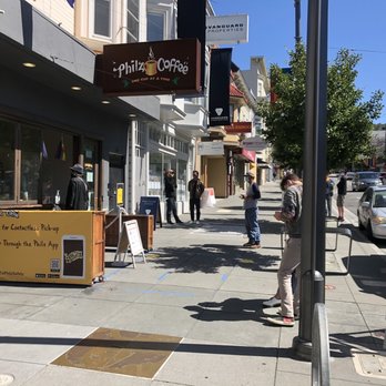 Philz Coffee - Customers waiting for drinks - Coffee & Tea Near Me - San Francisco, California Philz Coffee - Customers waiting for drinks - Coffee & Tea Near Me - San Francisco, California