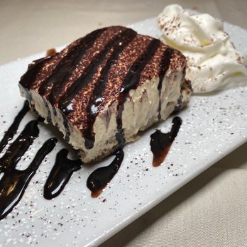LoMonaco's - Italian Near Me - Branford, Connecticut