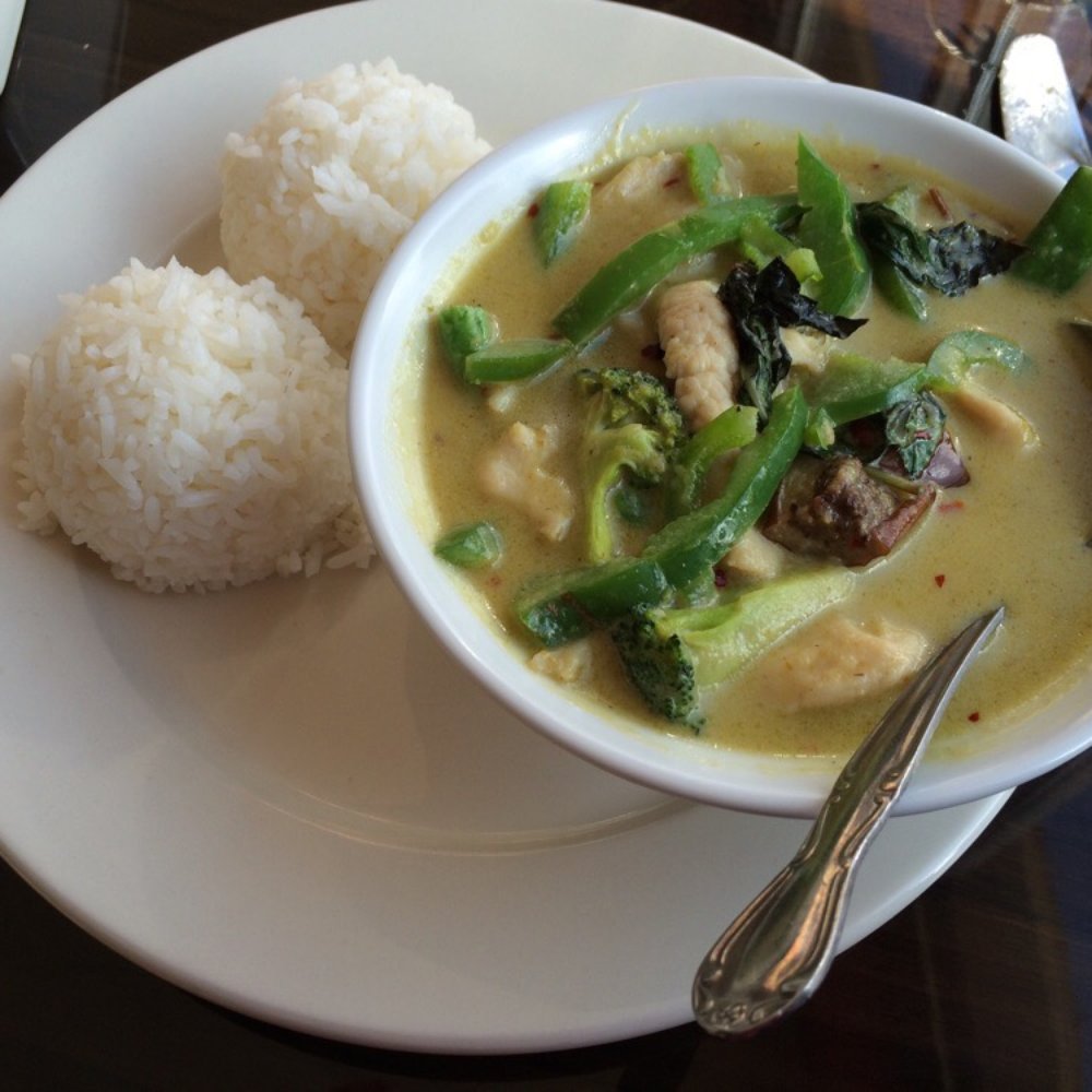My Thai - Green Curry with Chicken - Thai Near Me - Pittsburgh, Pennsylvania