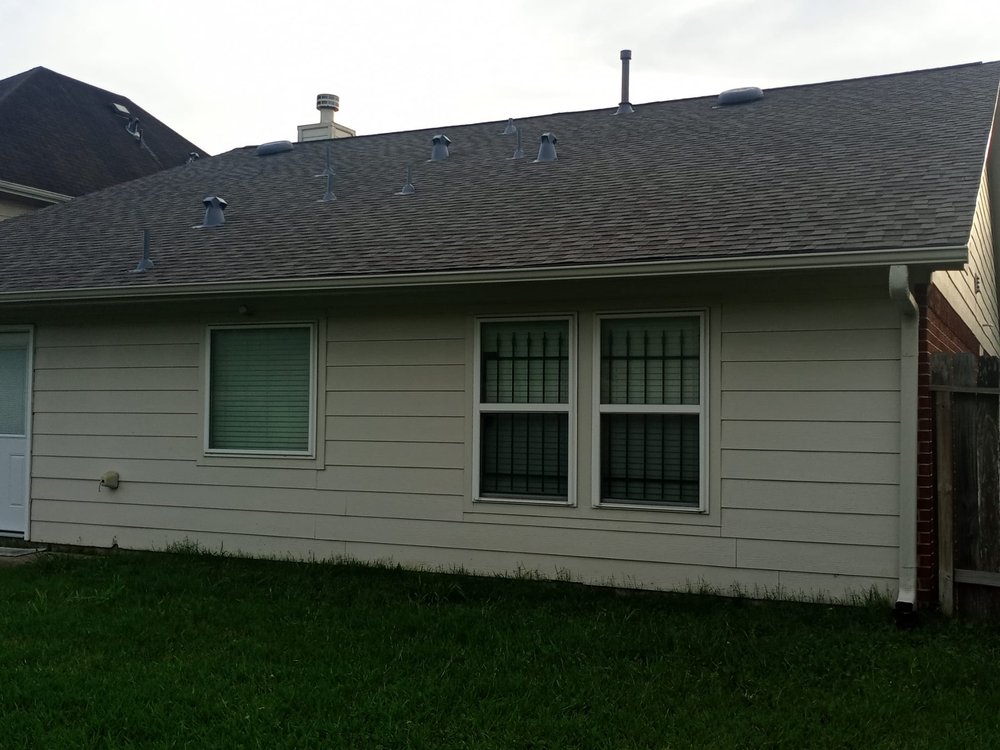 Slide of AZ Roofing Experts