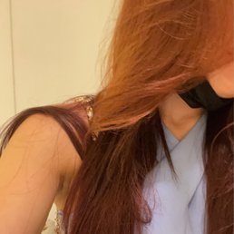 Look at the color difference they said "blends perfectly" ITS TWO DIFFERENT COLORS Look at the color difference they said "blends perfectly" ITS TWO DIFFERENT COLORS