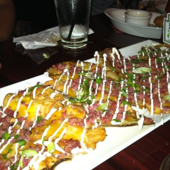 Limericks Tavern - Irish Nachos (Corned Beef) - New American Near Me - Upland, California