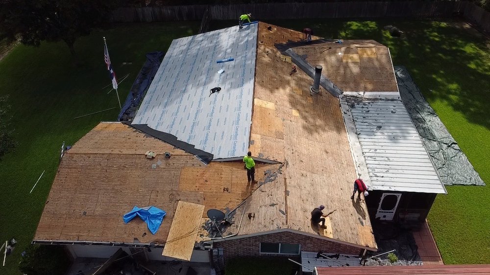 Slide of Tejas Roofing & Construction