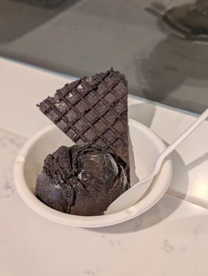 Jeni's Splendid Ice Creams by null