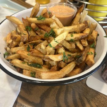 Cook's Burger Bar - Burgers Near Me - Williamsburg, Virginia Cook's Burger Bar - Burgers Near Me - Williamsburg, Virginia