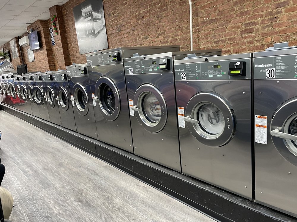 BUBBLES & SUDS LAUNDROMAT Updated September 2024 43 Photos & 118