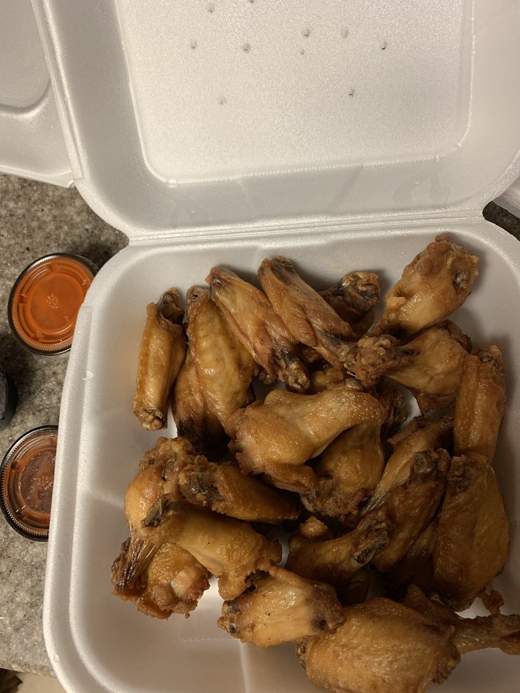 WINGS ‘N MORE Carretera 2 S/N, Guaynabo, Puerto Rico Chicken Wings