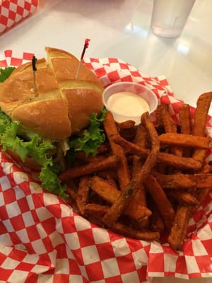 Mr Lu's Burgers & Seafood by null