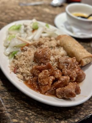 Golden Wok by null