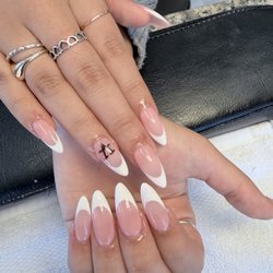 I went to c nails for the first time, i got attended by david he did an amazing job i highly recommend going with