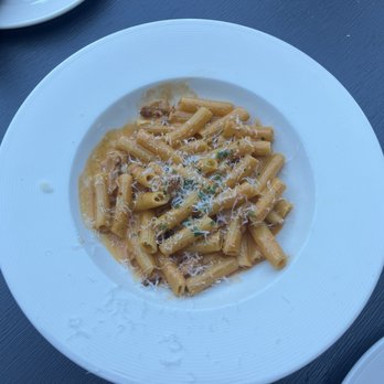 Il Fornaio - Rigatoni Rigatoni alla Vodka $22 - Italian Near Me - Mountain View, California