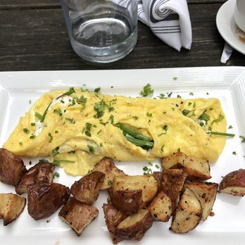 Ms. Fairfax - Breakfast & Brunch Near Me - Newburgh, New York Ms. Fairfax - Breakfast & Brunch Near Me - Newburgh, New York
