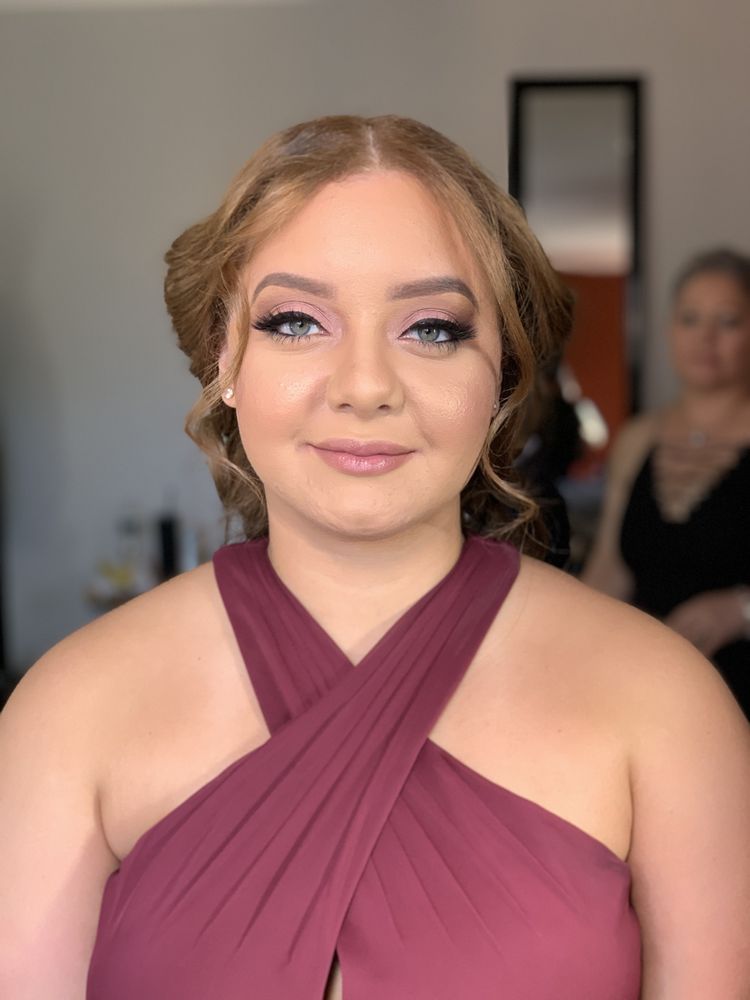 Chosen Faces Makeup Artistry Logo