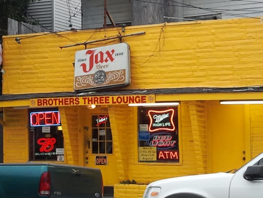 Brothers III Lounge by null