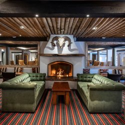 The Living Room - Living Room Lounge