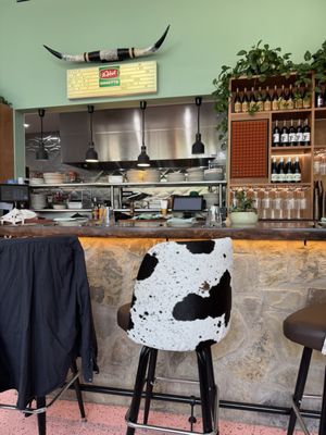 Le Hut Dinette by null
