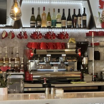 Red Maple - Espresso bar - Cafes Near Me - Los Angeles, California Red Maple - Espresso bar - Cafes Near Me - Los Angeles, California