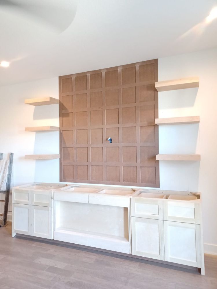 Slide of Luna General Contractors