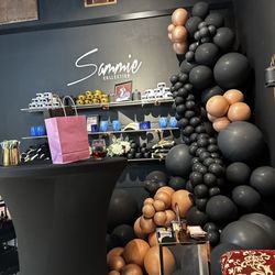 Simply Naked Candle - Such cute displays