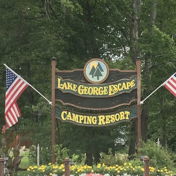 Lake George Escape Campground - Entering the campground - Campgrounds Near Me - Lake George, New York Lake George Escape Campground - Entering the campground - Campgrounds Near Me - Lake George, New York