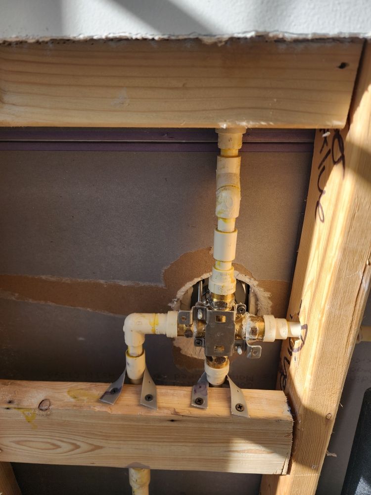 Slide of Gomez Professionals