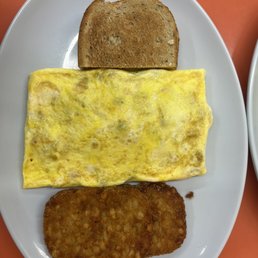 California Omelette with hashbrowns California Omelette with hashbrowns