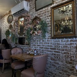 Mother’s Kitchen - Inside seating