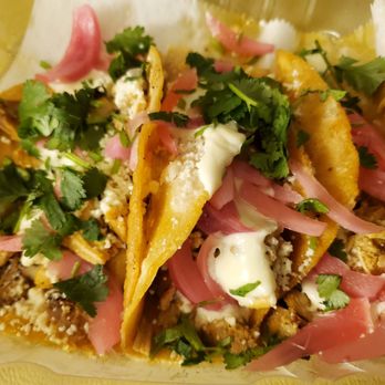 Talkin' Tacos Brickell - Chicken Achiote - Tacos Near Me - Miami, Florida Talkin' Tacos Brickell - Chicken Achiote - Tacos Near Me - Miami, Florida
