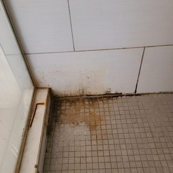 Bubble Cleaning Service - Before deep cleaning - Home Cleaning Near Me - Kirkland, Washington