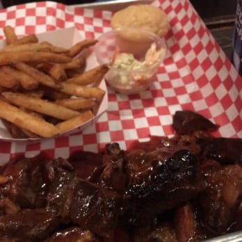 Kingston Mines - The "small" rib tip meal - Jazz & Blues Near Me - Chicago, Illinois Kingston Mines - The "small" rib tip meal - Jazz & Blues Near Me - Chicago, Illinois