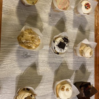 Scratch Cupcakery - Cupcakes Near Me - Coralville, Iowa