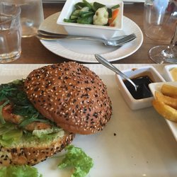 Grand Café Het Postkantoor - Kikkererwtenburger